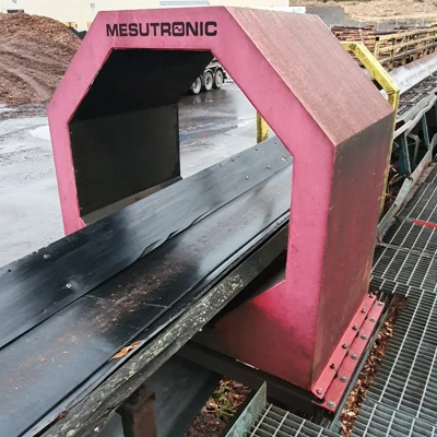 Metron CO metal detector