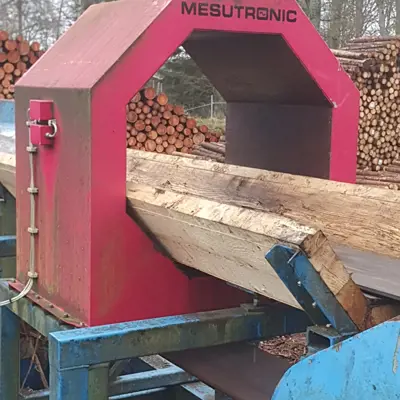 Metron CO metal detector